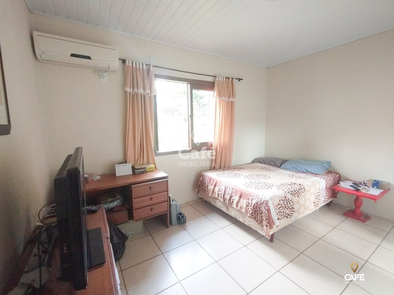 Casa à venda com 3 quartos, 88m² - Foto 2