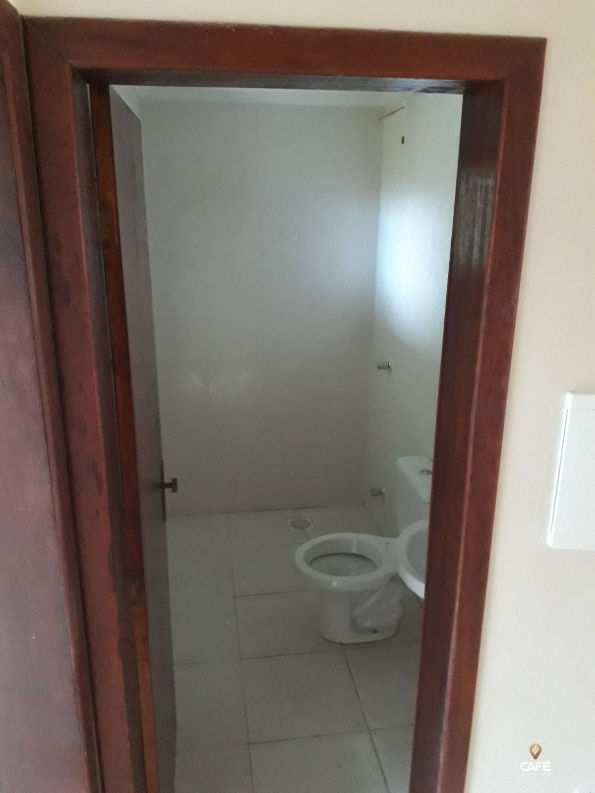 Casa à venda com 3 quartos, 108m² - Foto 9