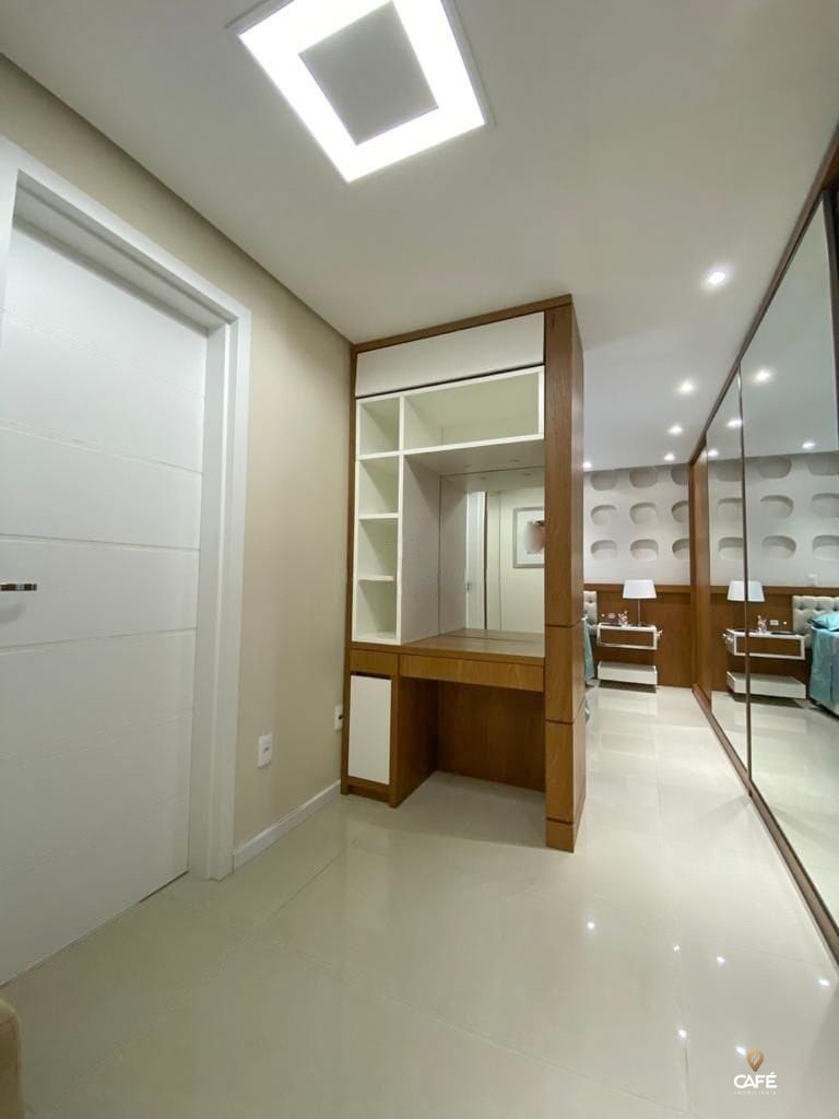 Cobertura à venda com 3 quartos, 212m² - Foto 5