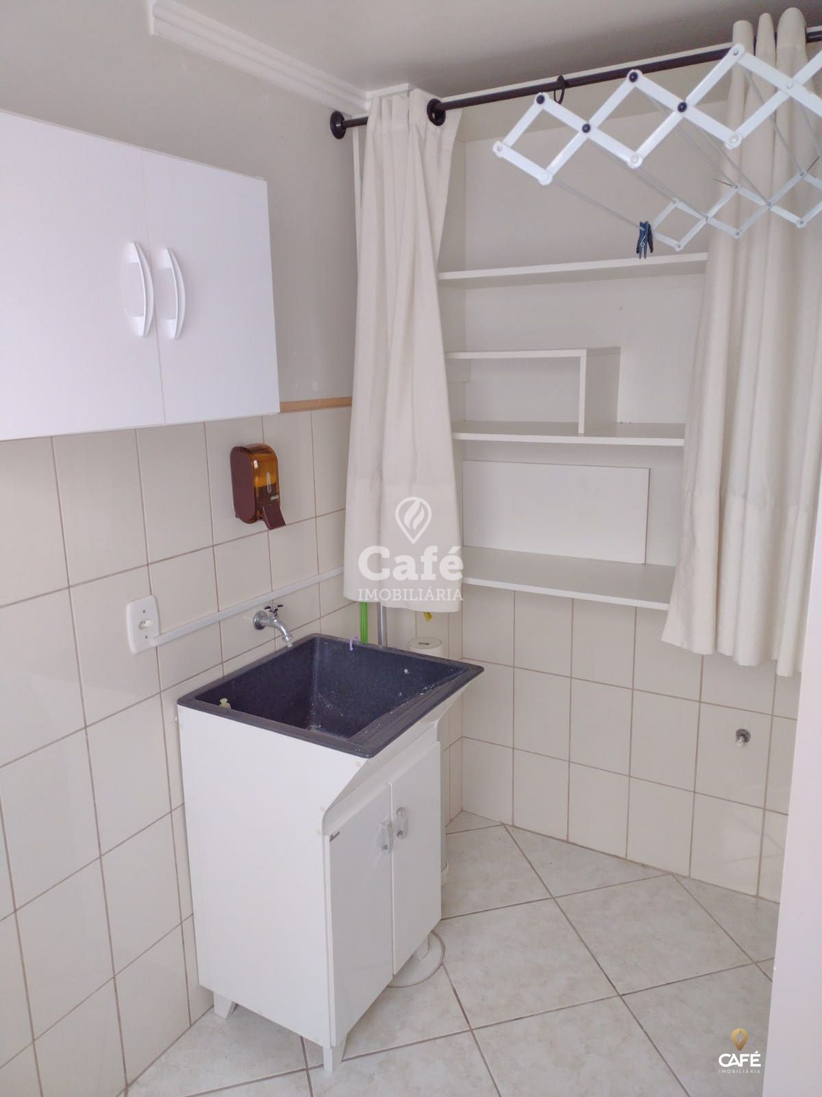 Apartamento à venda com 2 quartos, 62m² - Foto 4