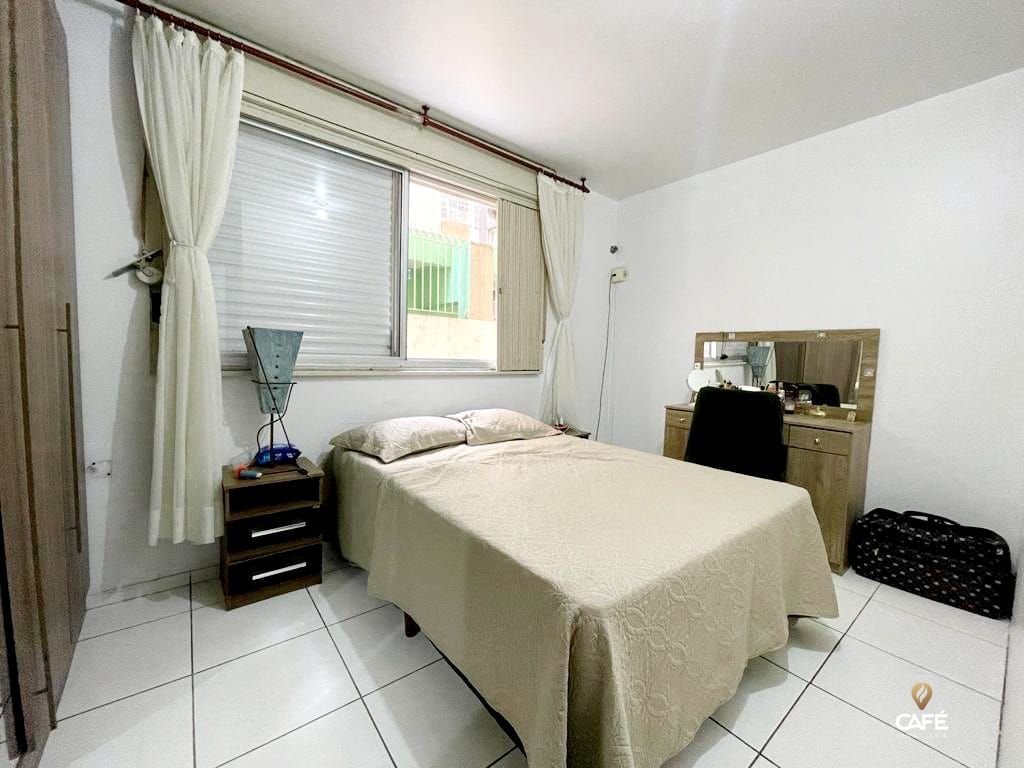 Apartamento à venda com 4 quartos, 101m² - Foto 9