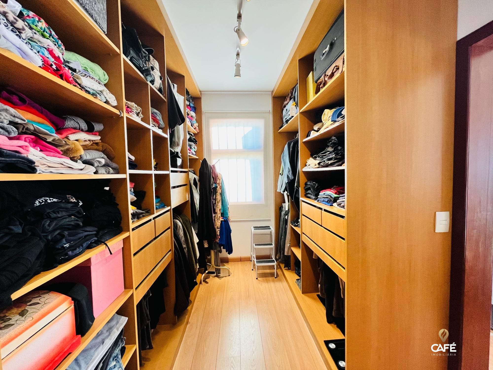 Casa, 4 quartos, 239 m² - Foto 23