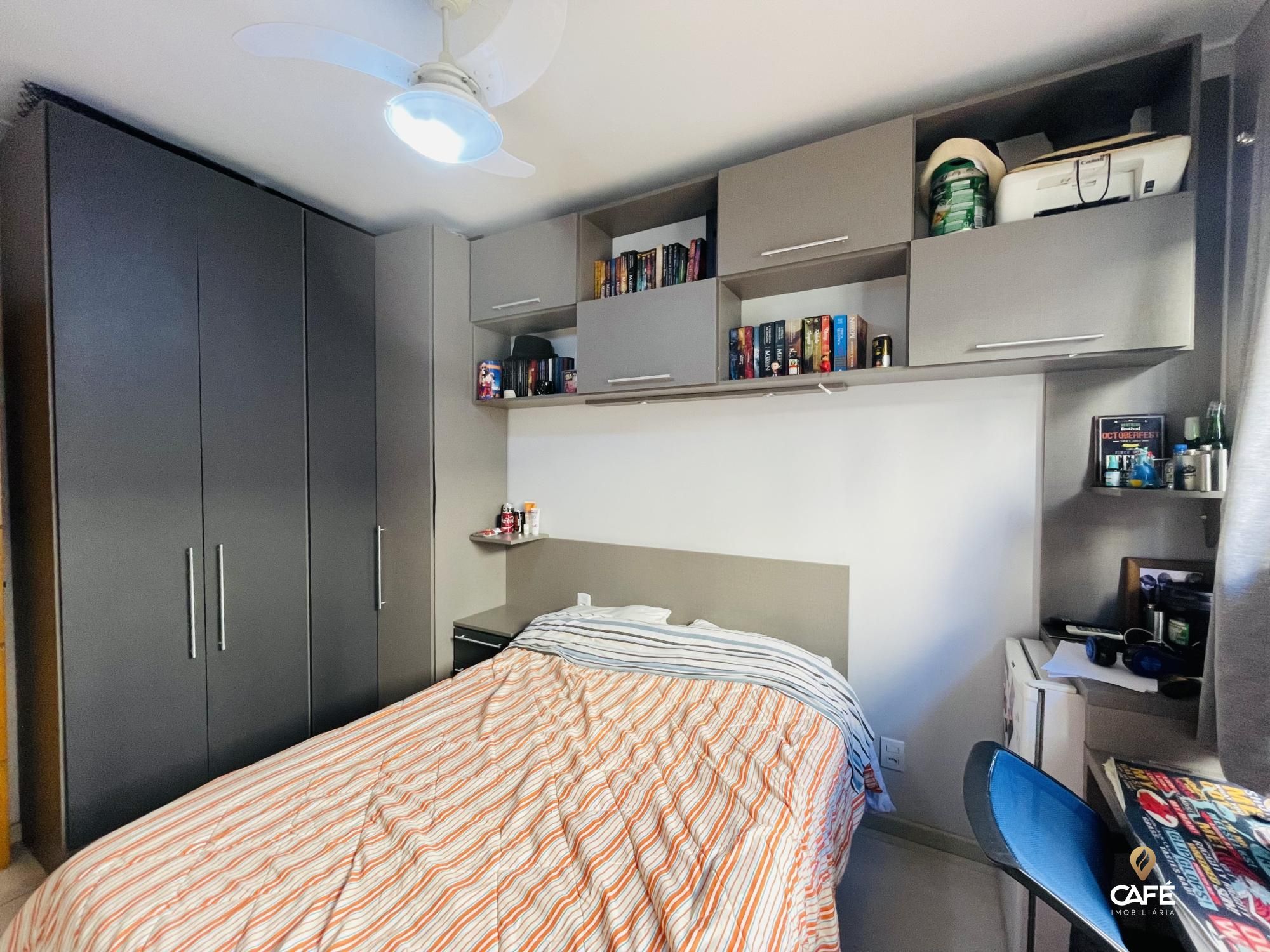 Apartamento à venda com 2 quartos, 62m² - Foto 5