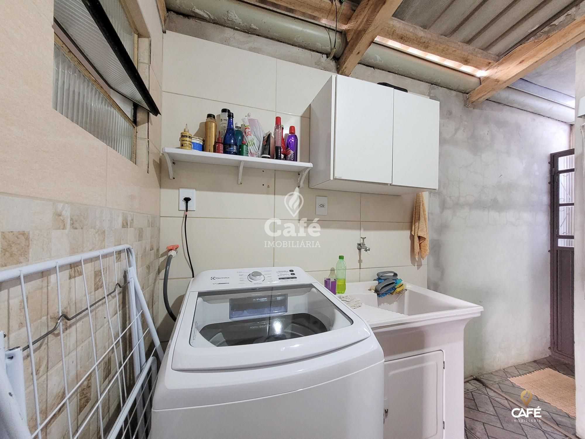 Casa à venda com 3 quartos, 80m² - Foto 14