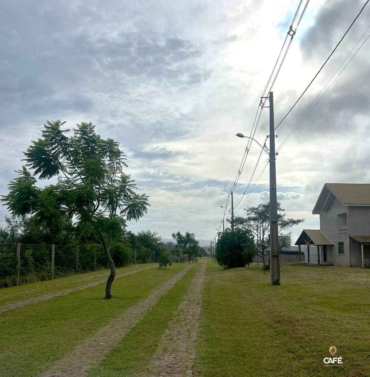 Terreno à venda, 800m² - Foto 1