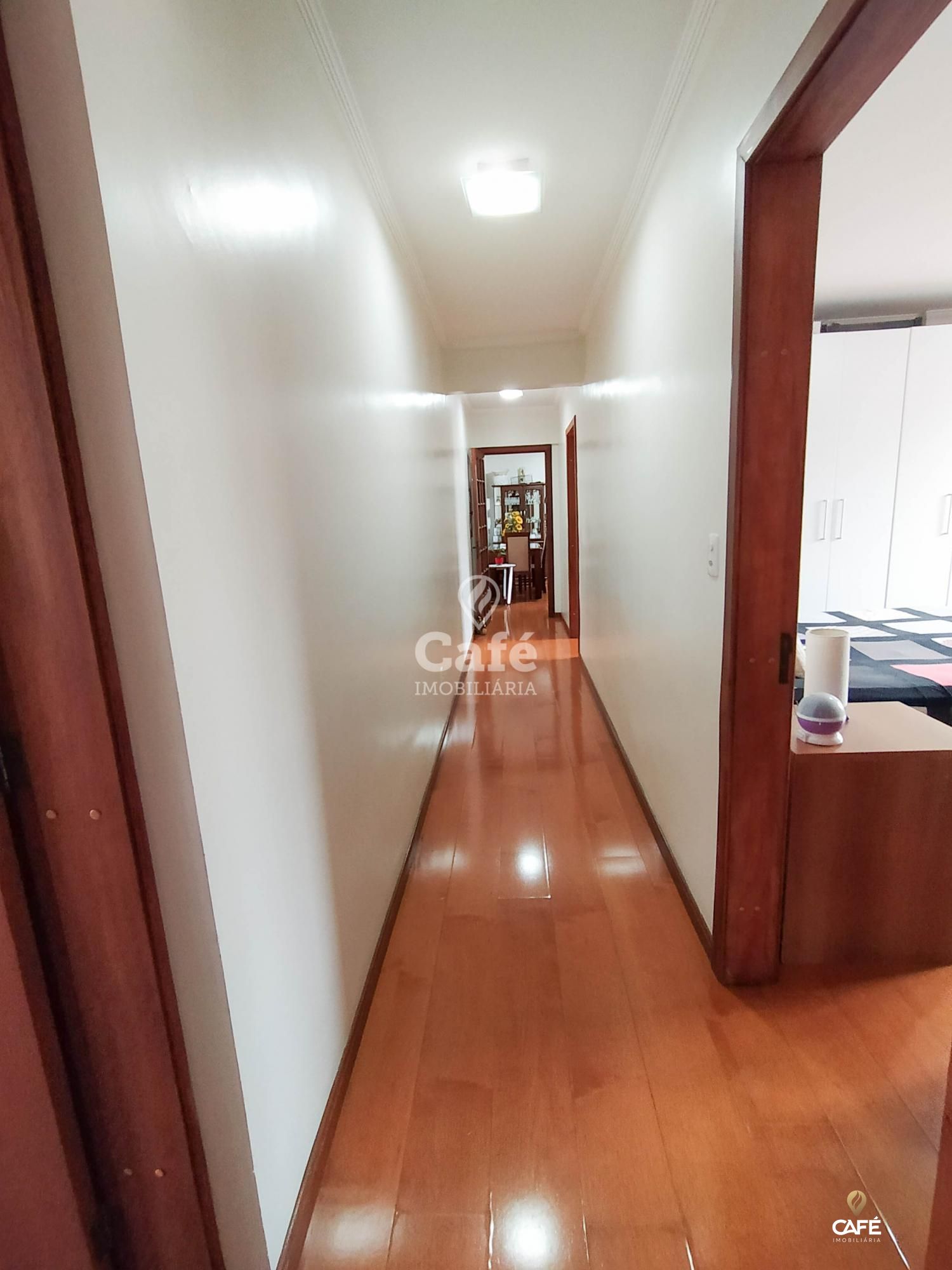 Apartamento à venda com 3 quartos, 133m² - Foto 13