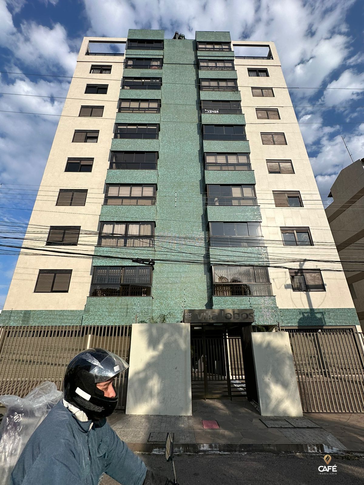 Cobertura à venda com 3 quartos, 214m² - Foto 2