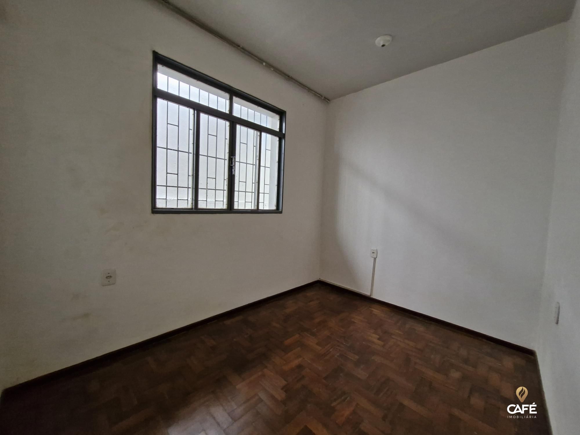 Casa à venda com 3 quartos, 159m² - Foto 9