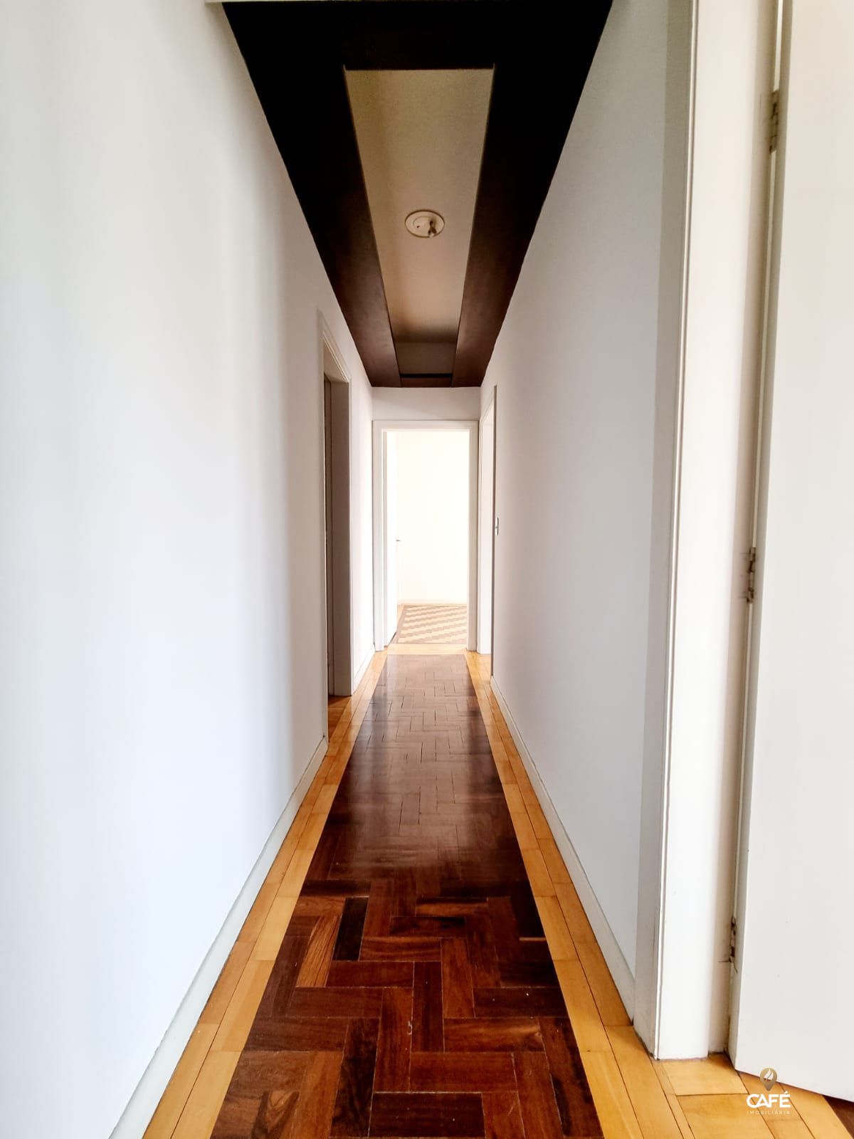 Apartamento à venda com 3 quartos, 165m² - Foto 8