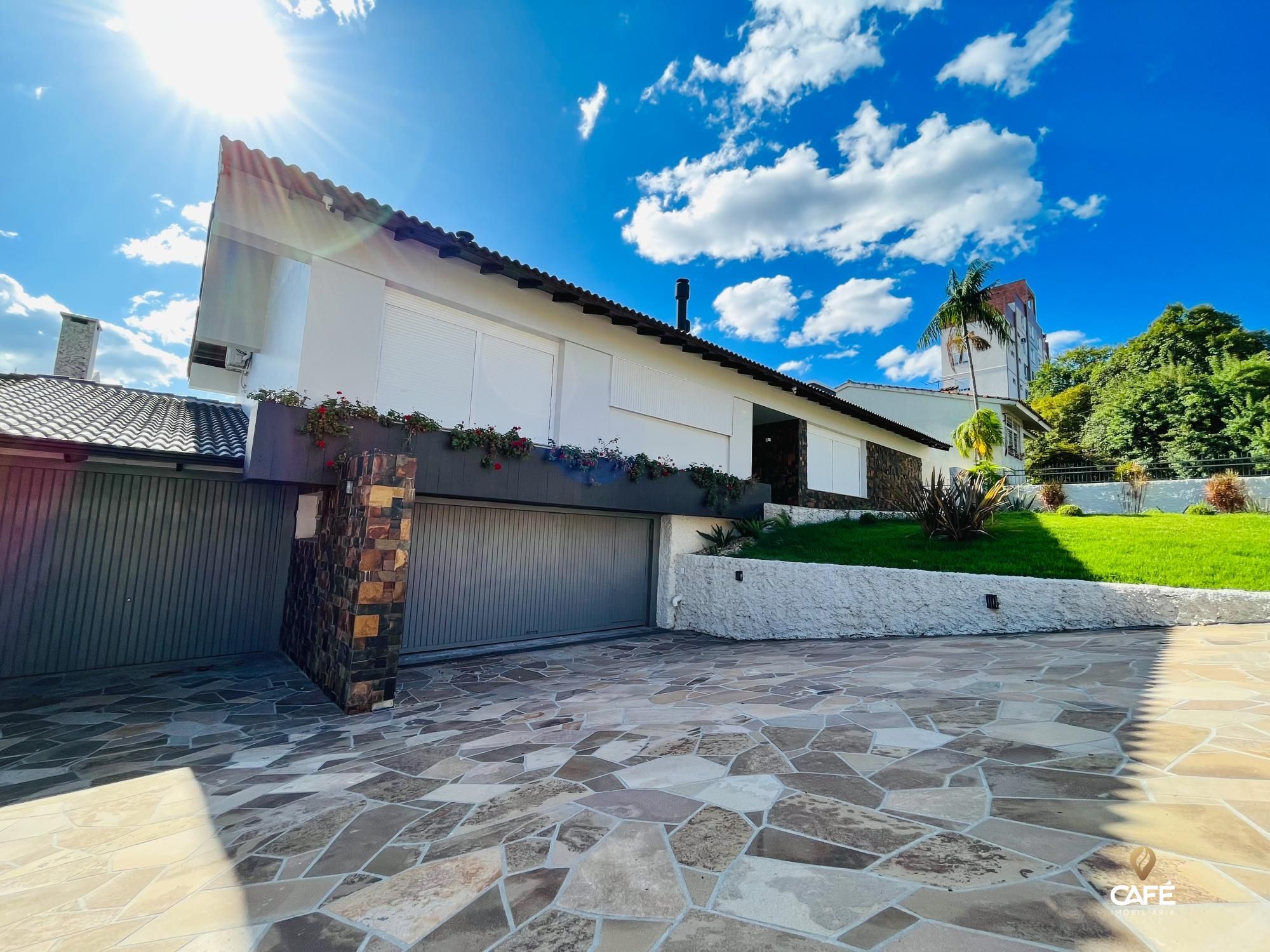 Casa, 3 quartos, 300 m² - Foto 1