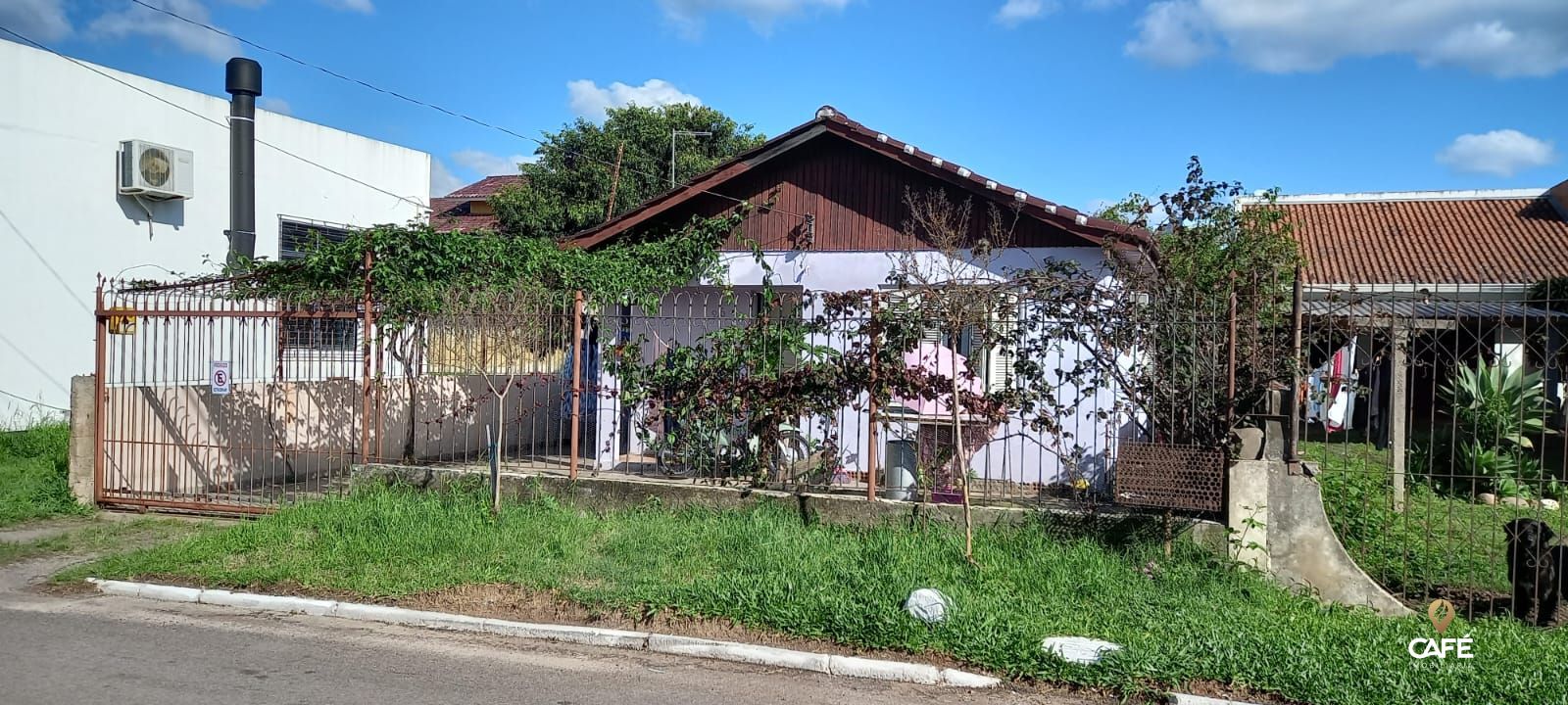 Terreno à venda, 300m² - Foto 1