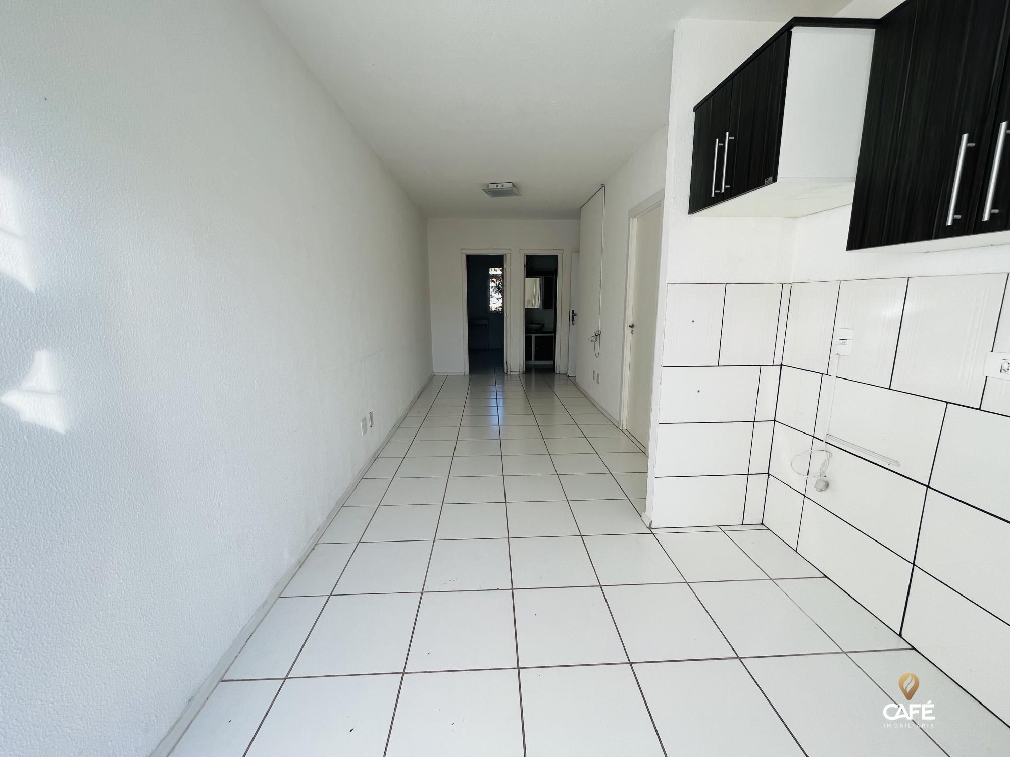 Casa à venda com 3 quartos, 70m² - Foto 2