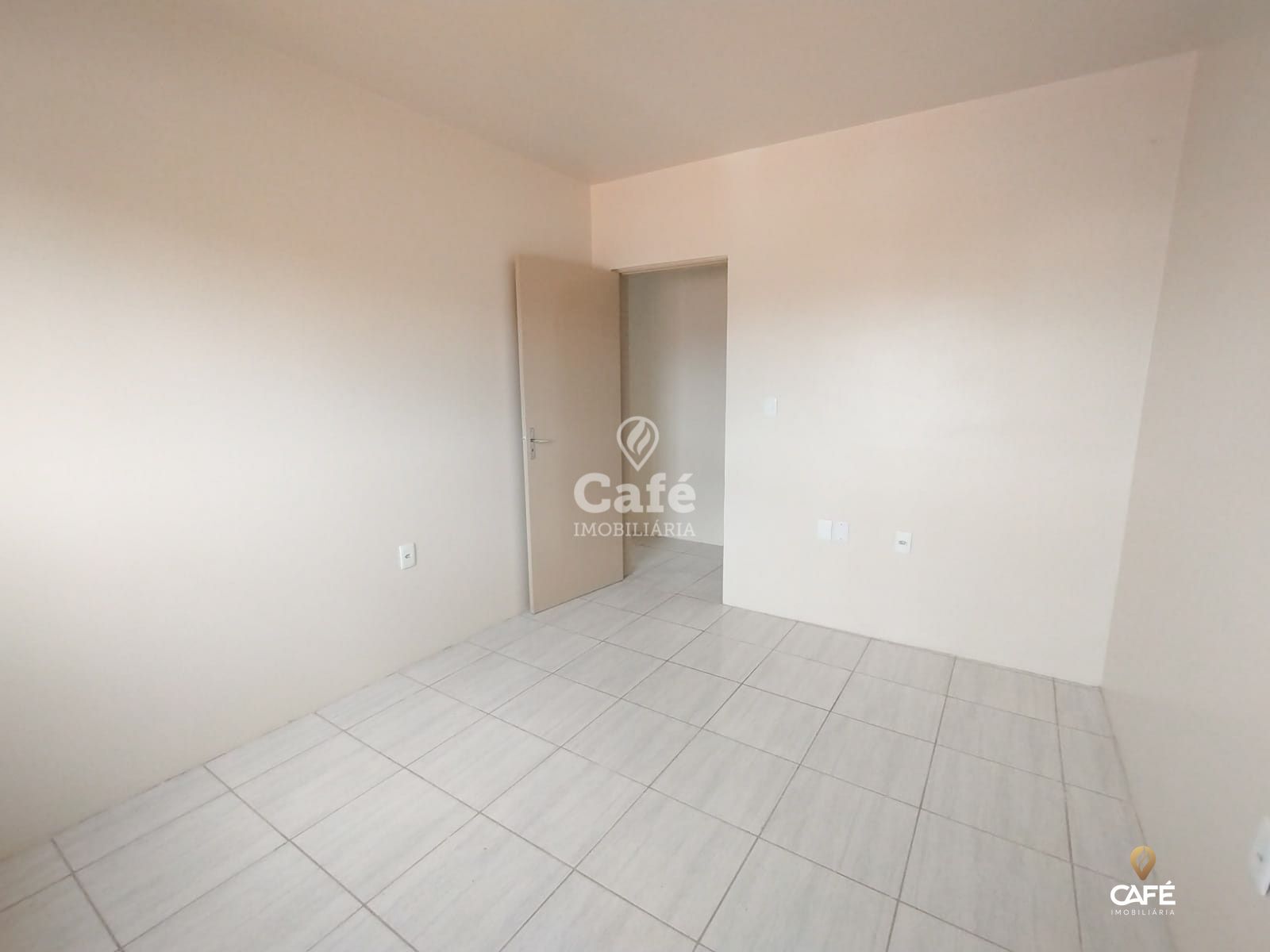 Casa à venda com 3 quartos, 158m² - Foto 4