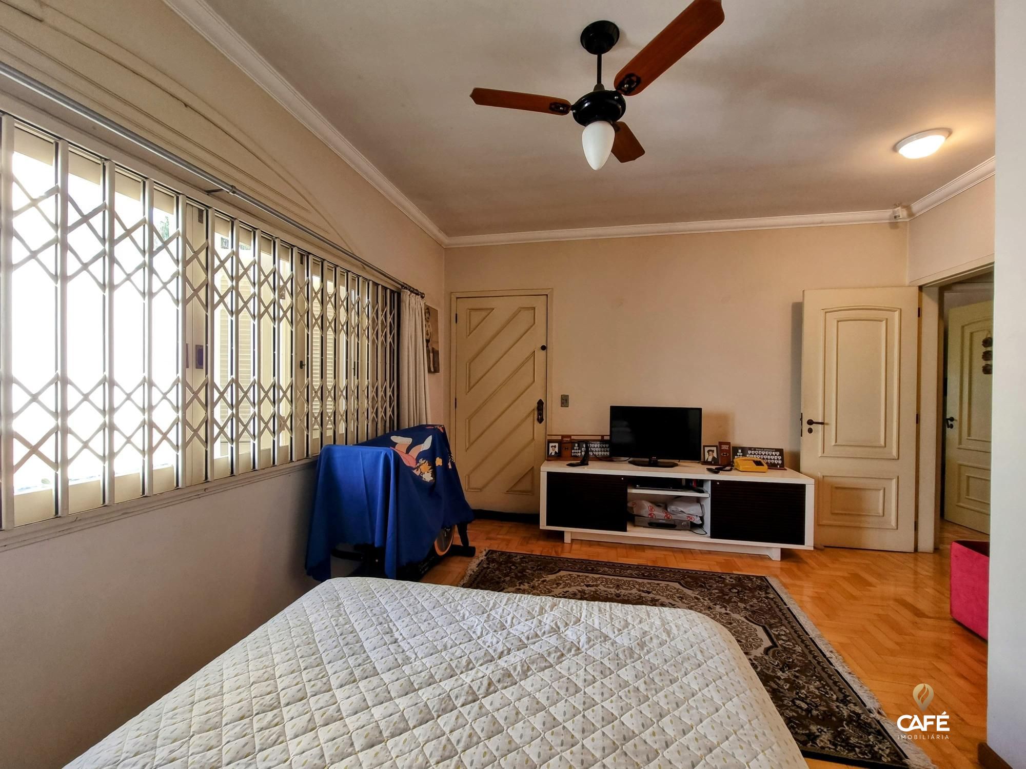 Casa à venda com 4 quartos, 365m² - Foto 27