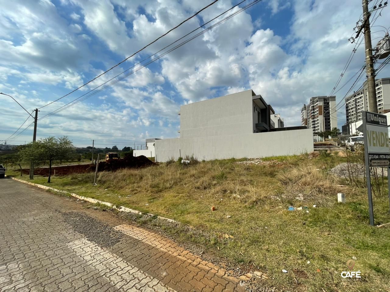 Terreno à venda, 375m² - Foto 1