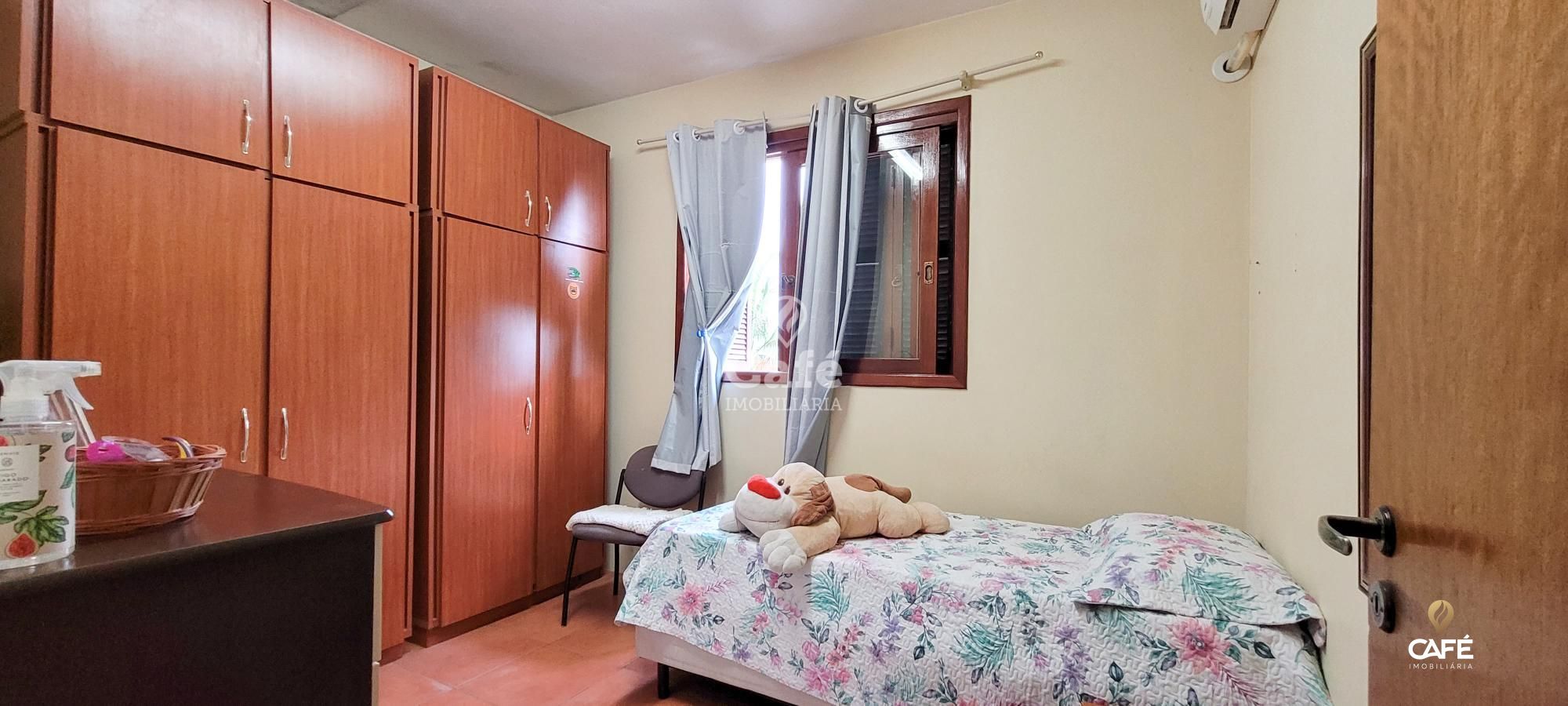 Casa, 5 quartos, 141 m² - Foto 3