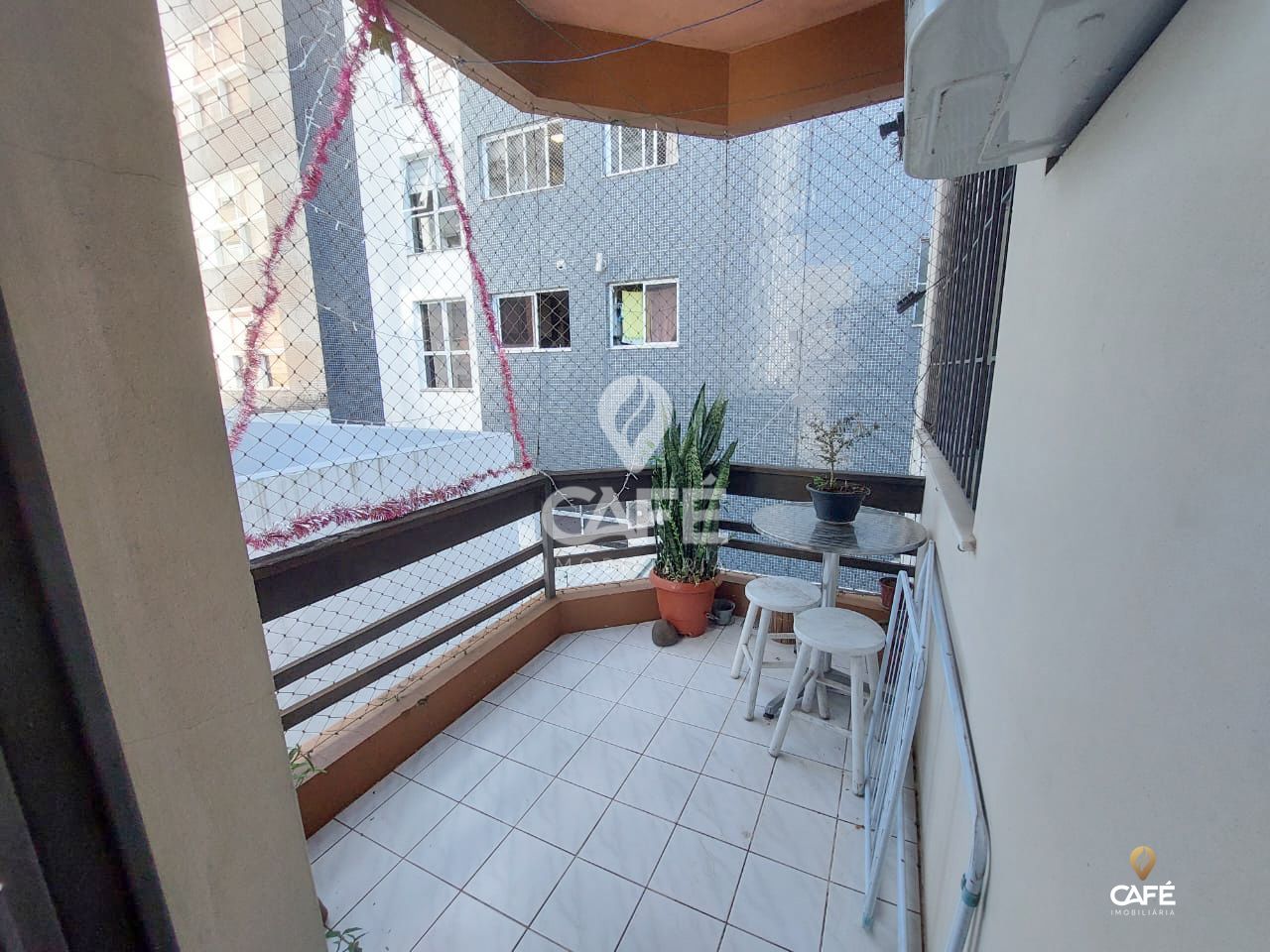 Apartamento à venda com 1 quarto, 60m² - Foto 8