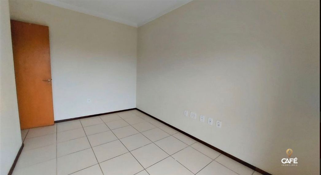 Apartamento à venda com 3 quartos, 81m² - Foto 5