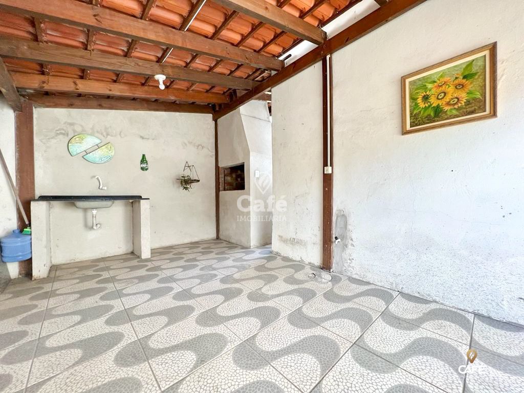 Casa à venda com 3 quartos, 109m² - Foto 6