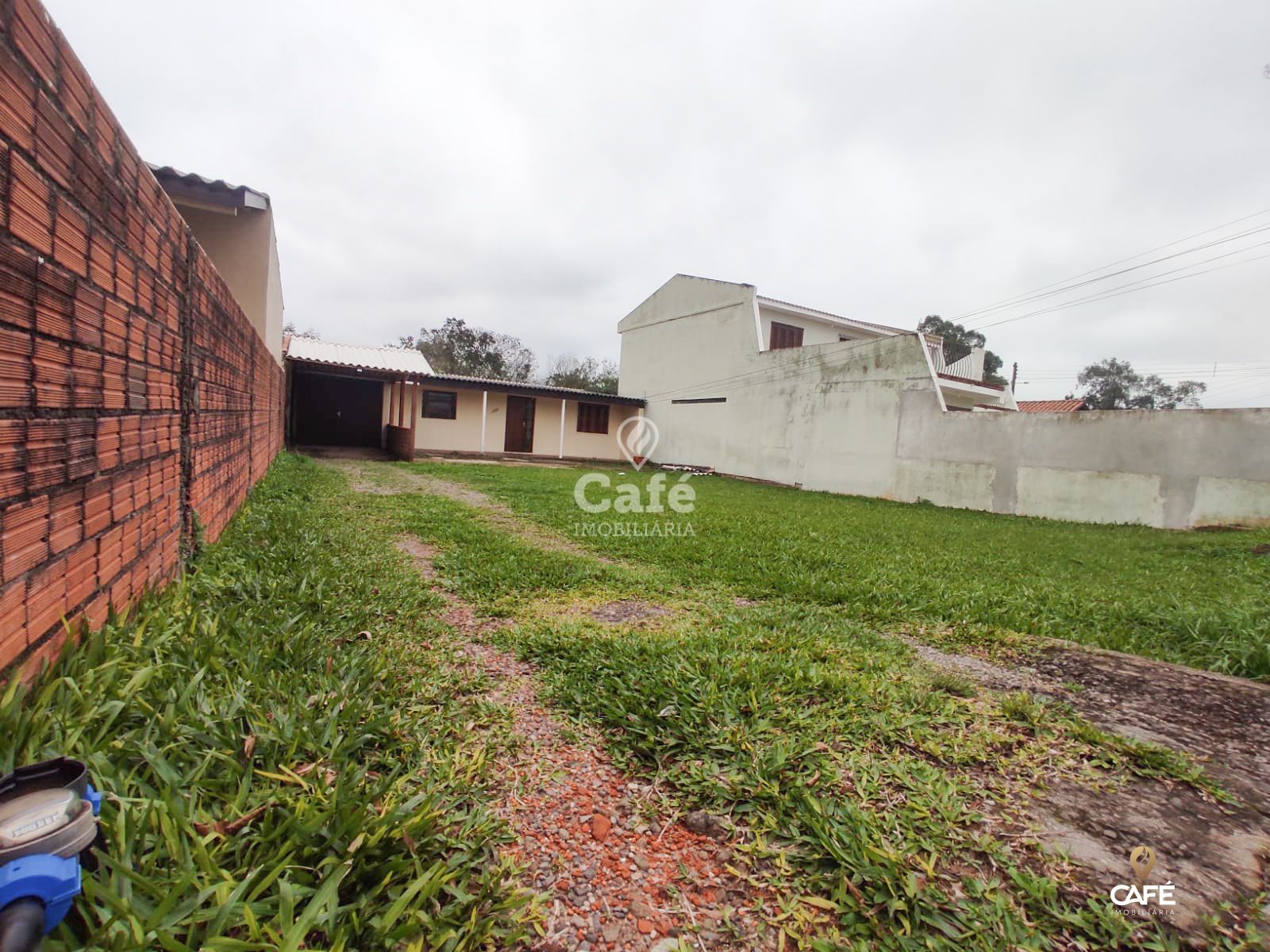 Casa à venda com 3 quartos, 90m² - Foto 2