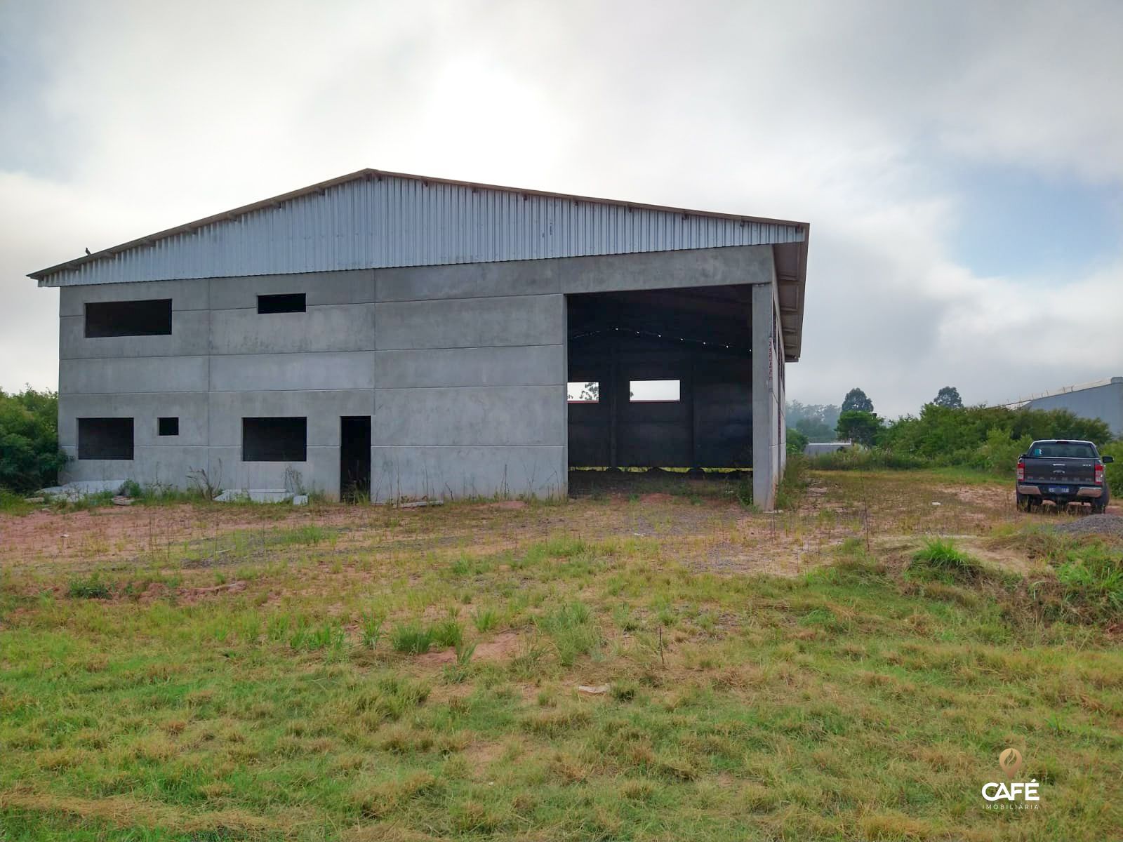 Depósito-Galpão-Armazém para alugar com 1 quarto, 600m² - Foto 2