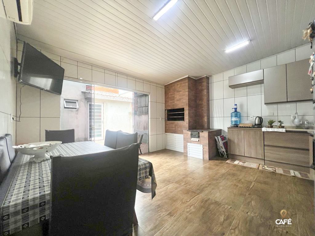 Casa à venda com 3 quartos, 75m² - Foto 8