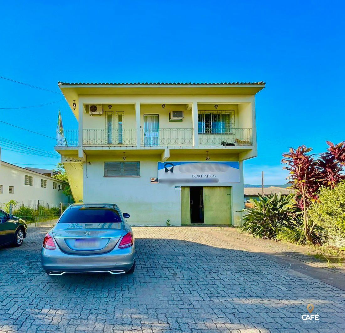 Casa, 3 quartos, 270 m² - Foto 1