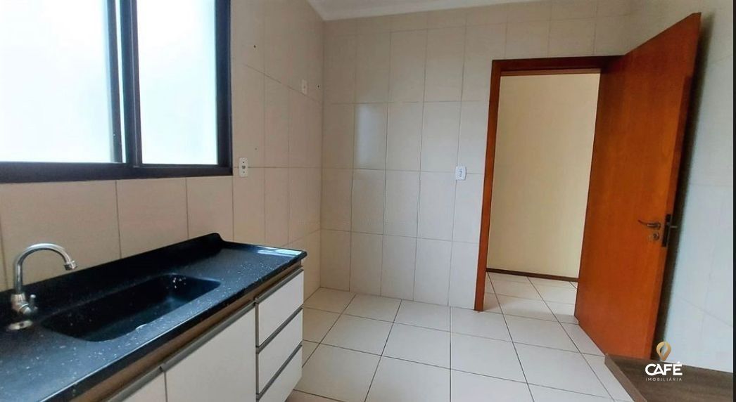 Apartamento à venda com 3 quartos, 81m² - Foto 7