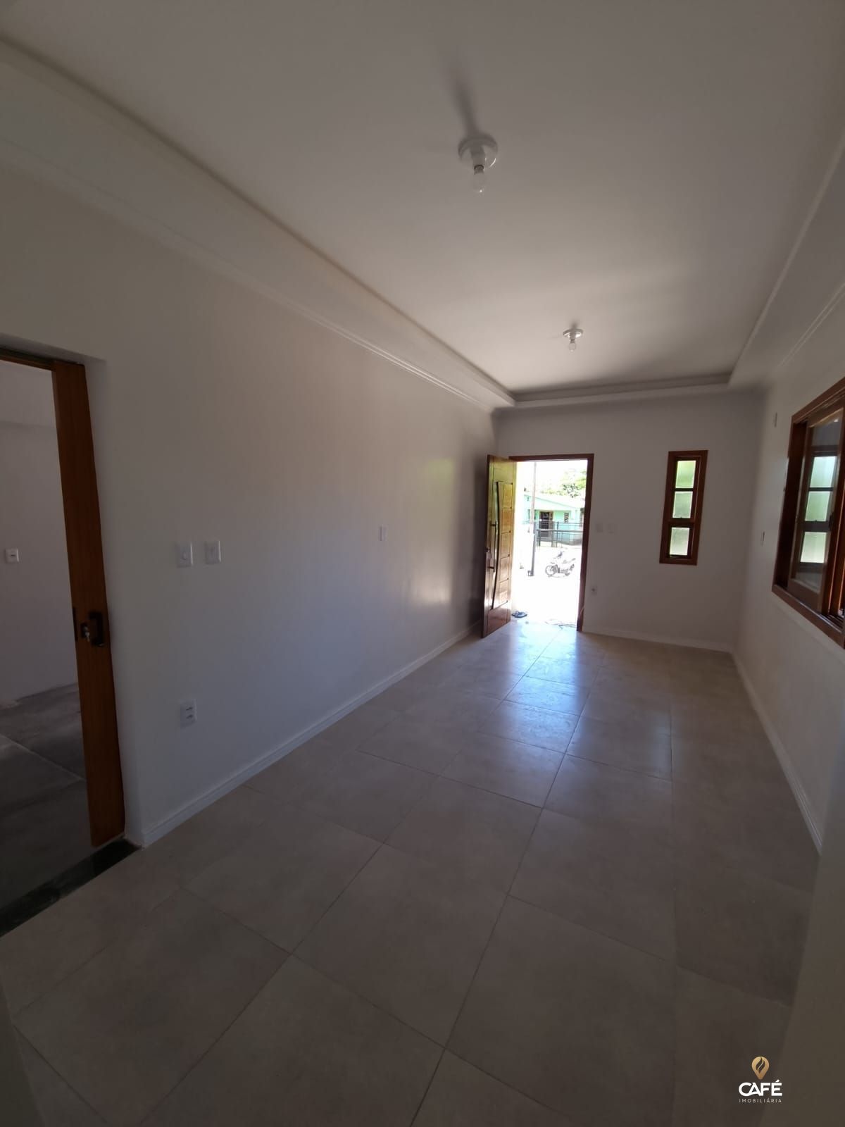 Casa à venda com 2 quartos, 82m² - Foto 3