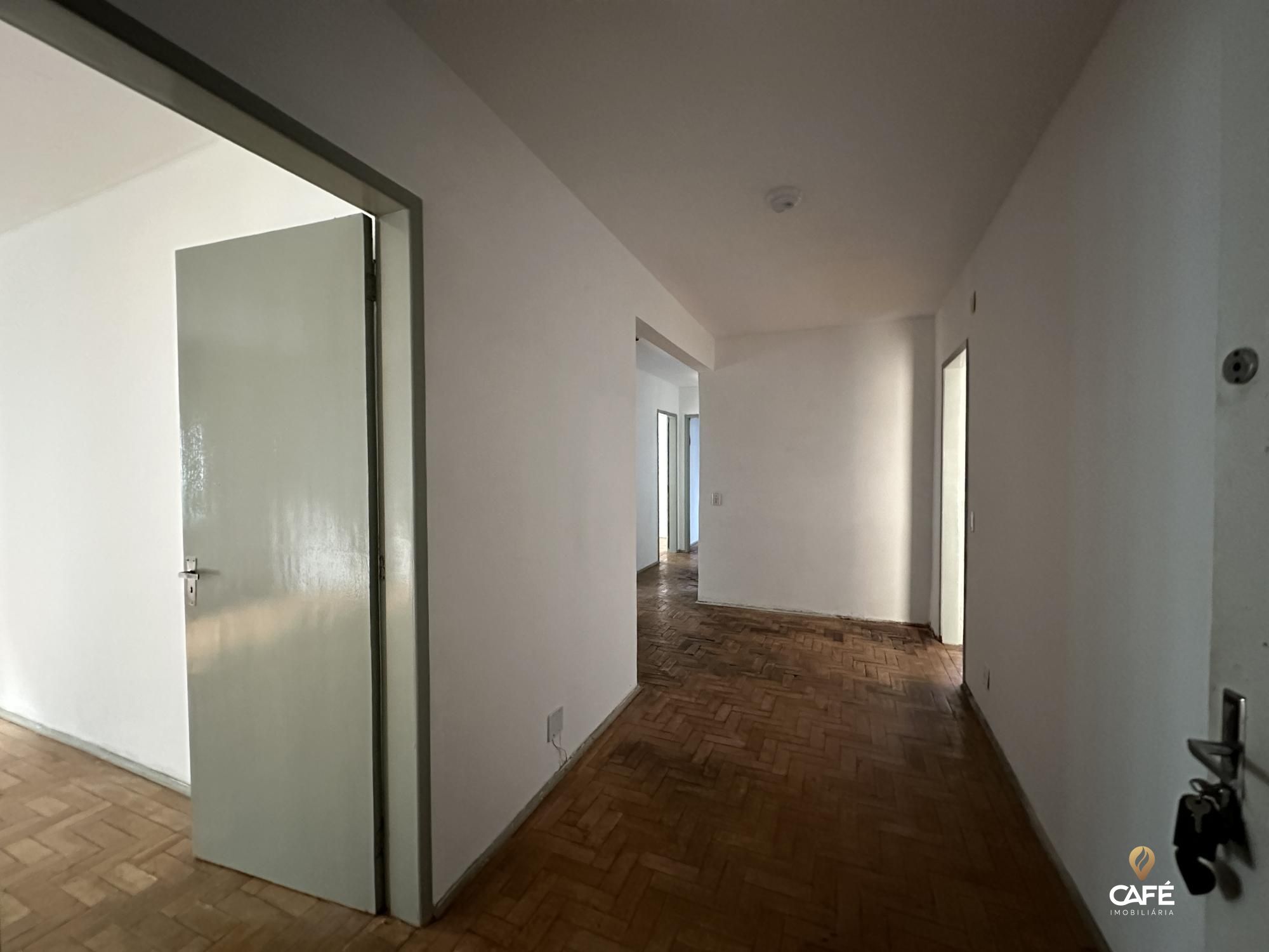 Apartamento à venda com 3 quartos, 113m² - Foto 2