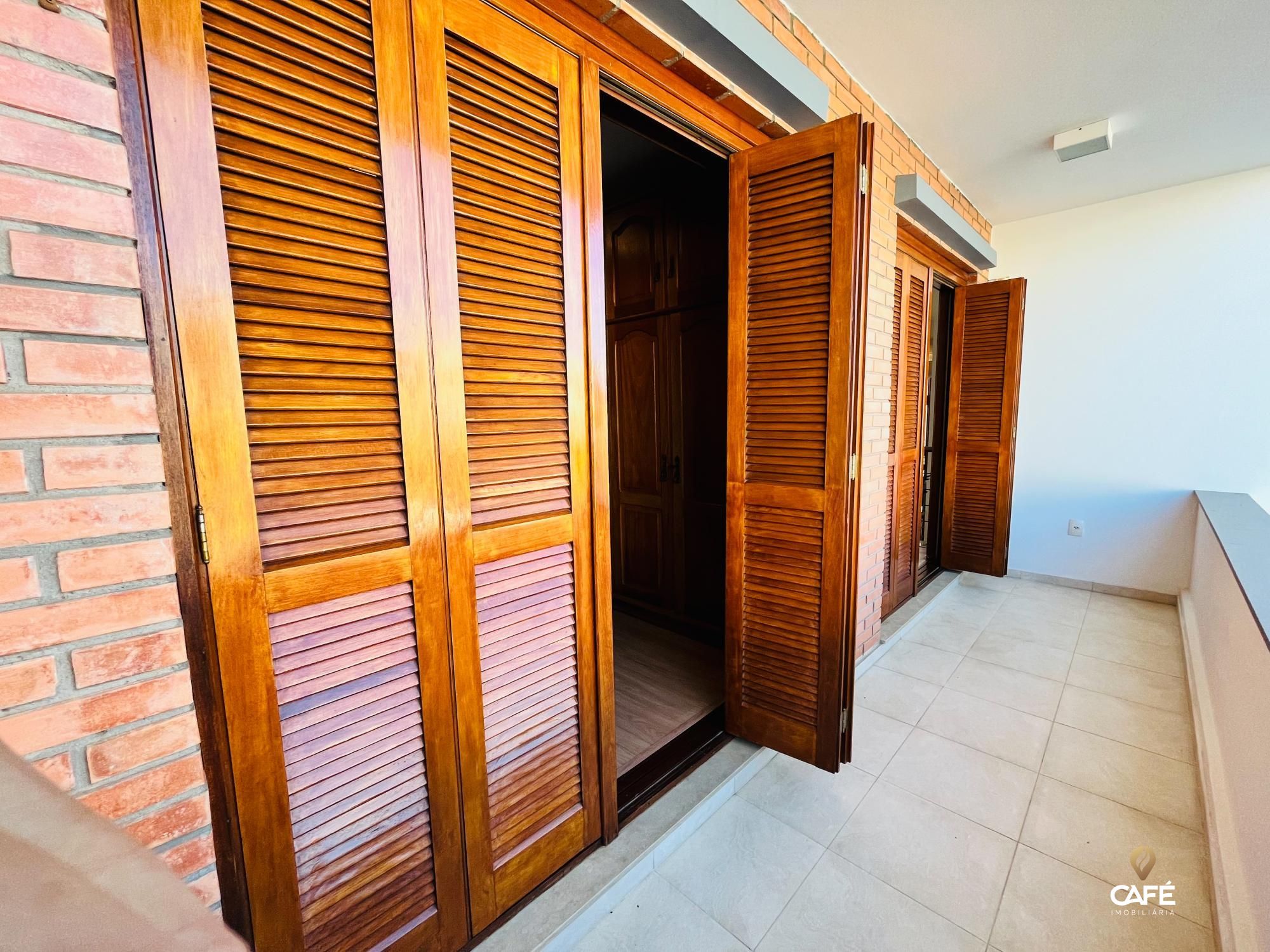 Casa, 4 quartos, 239 m² - Foto 24