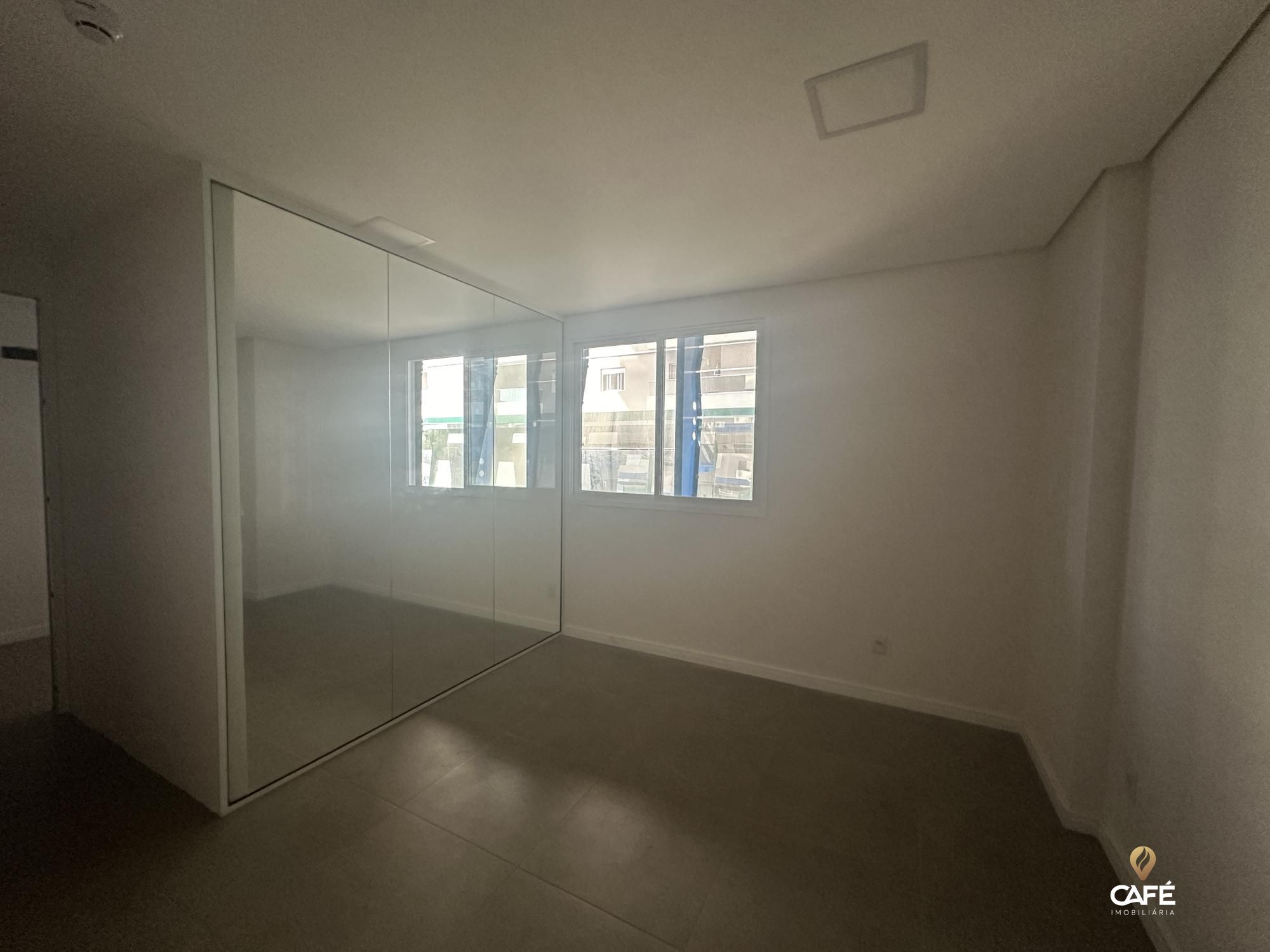 Conjunto Comercial-Sala para alugar com 1 quarto, 33m² - Foto 8