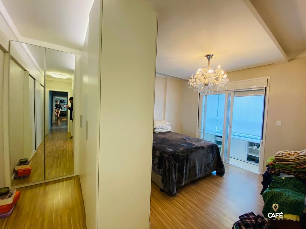 Apartamento à venda com 3 quartos, 185m² - Foto 18