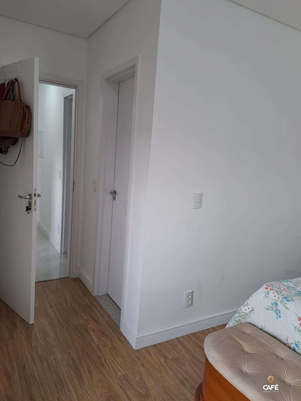 Apartamento à venda com 3 quartos, 131m² - Foto 27