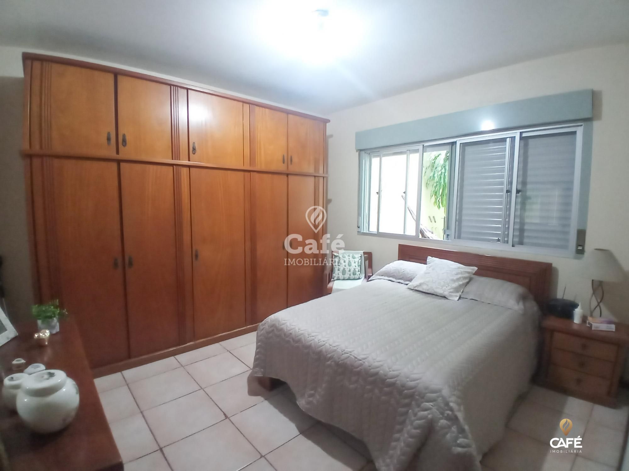 Apartamento à venda com 3 quartos, 220m² - Foto 9