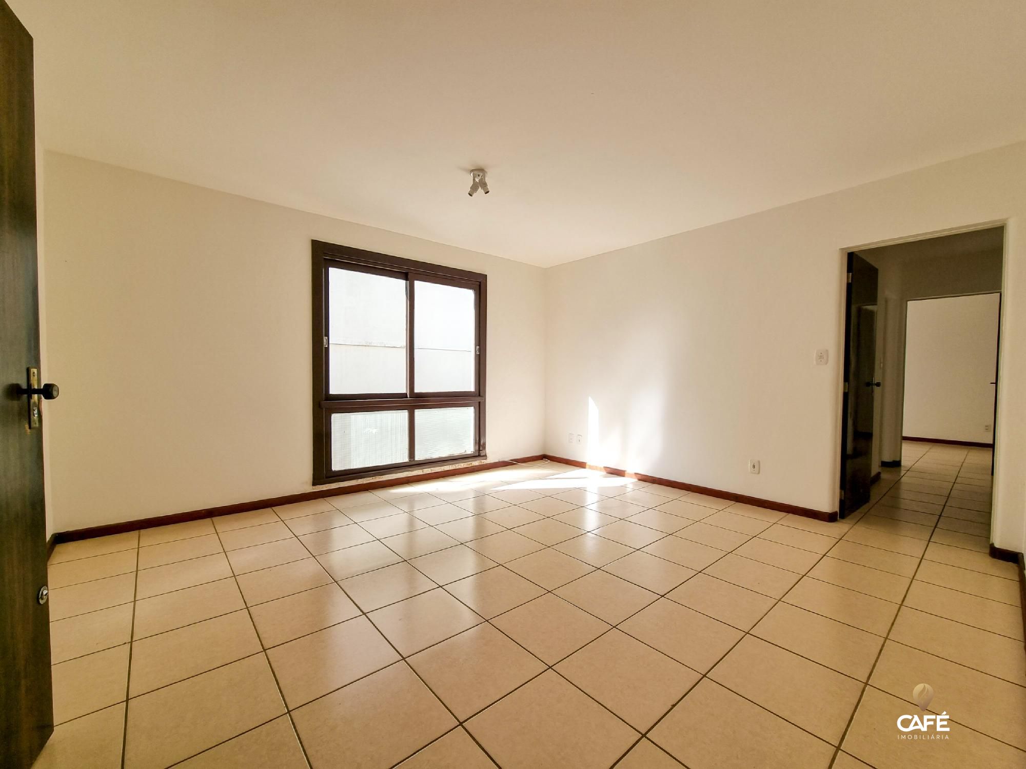 Apartamento à venda com 2 quartos, 81m² - Foto 2