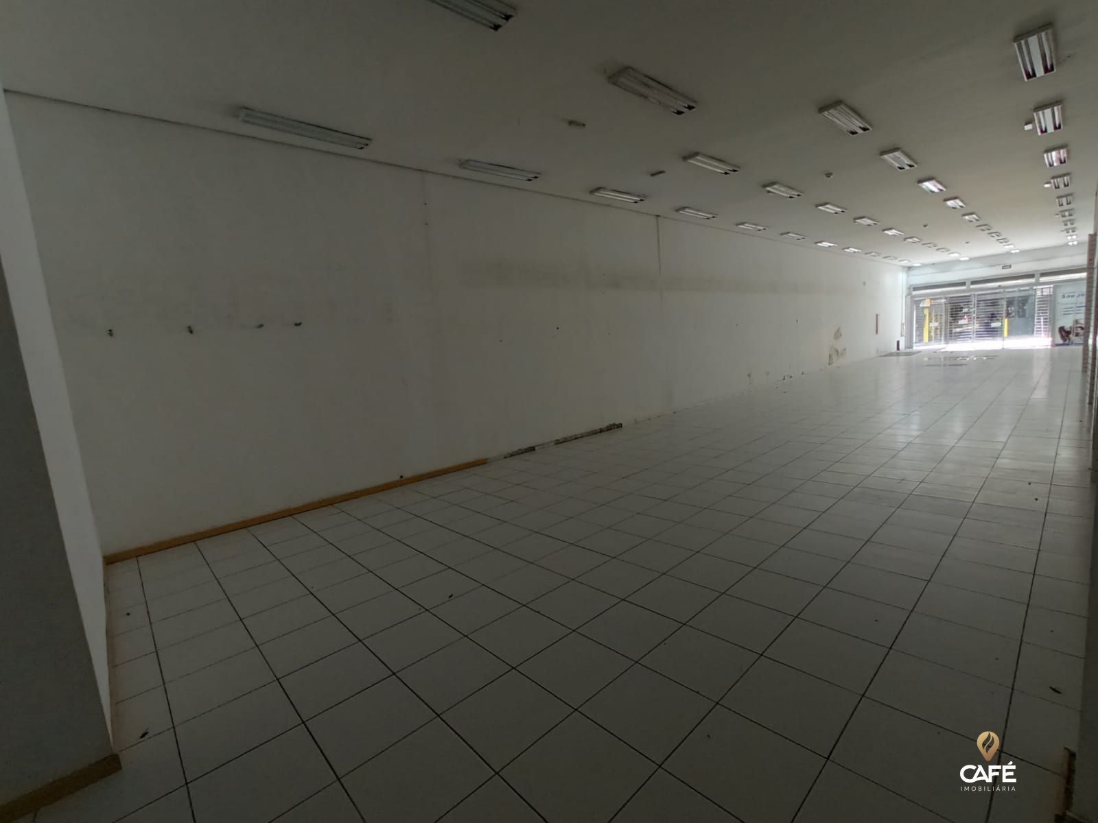 Loja-Salão para alugar com 1 quarto, 420m² - Foto 4