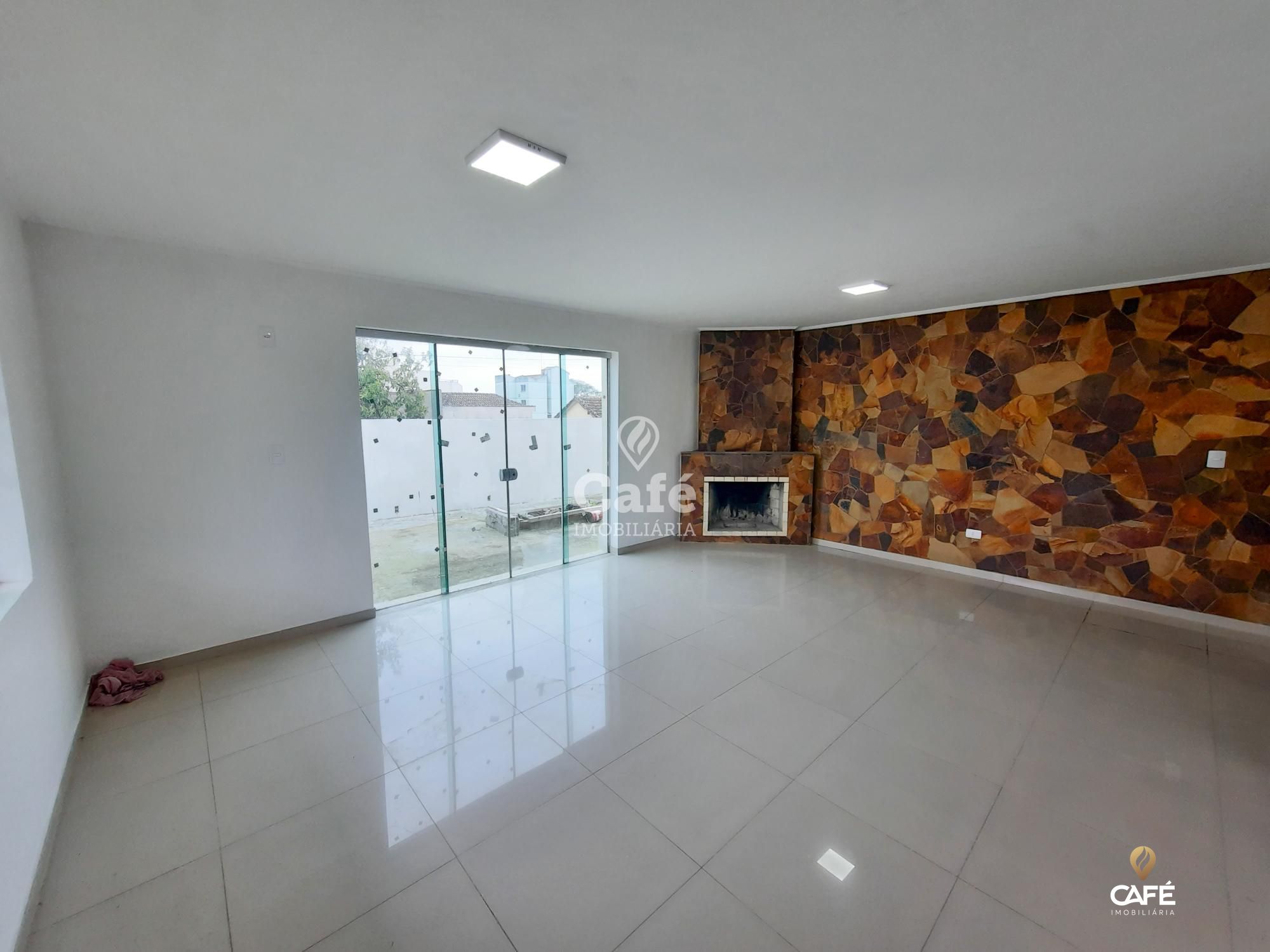 Casa à venda e aluguel com 5 quartos, 330m² - Foto 2