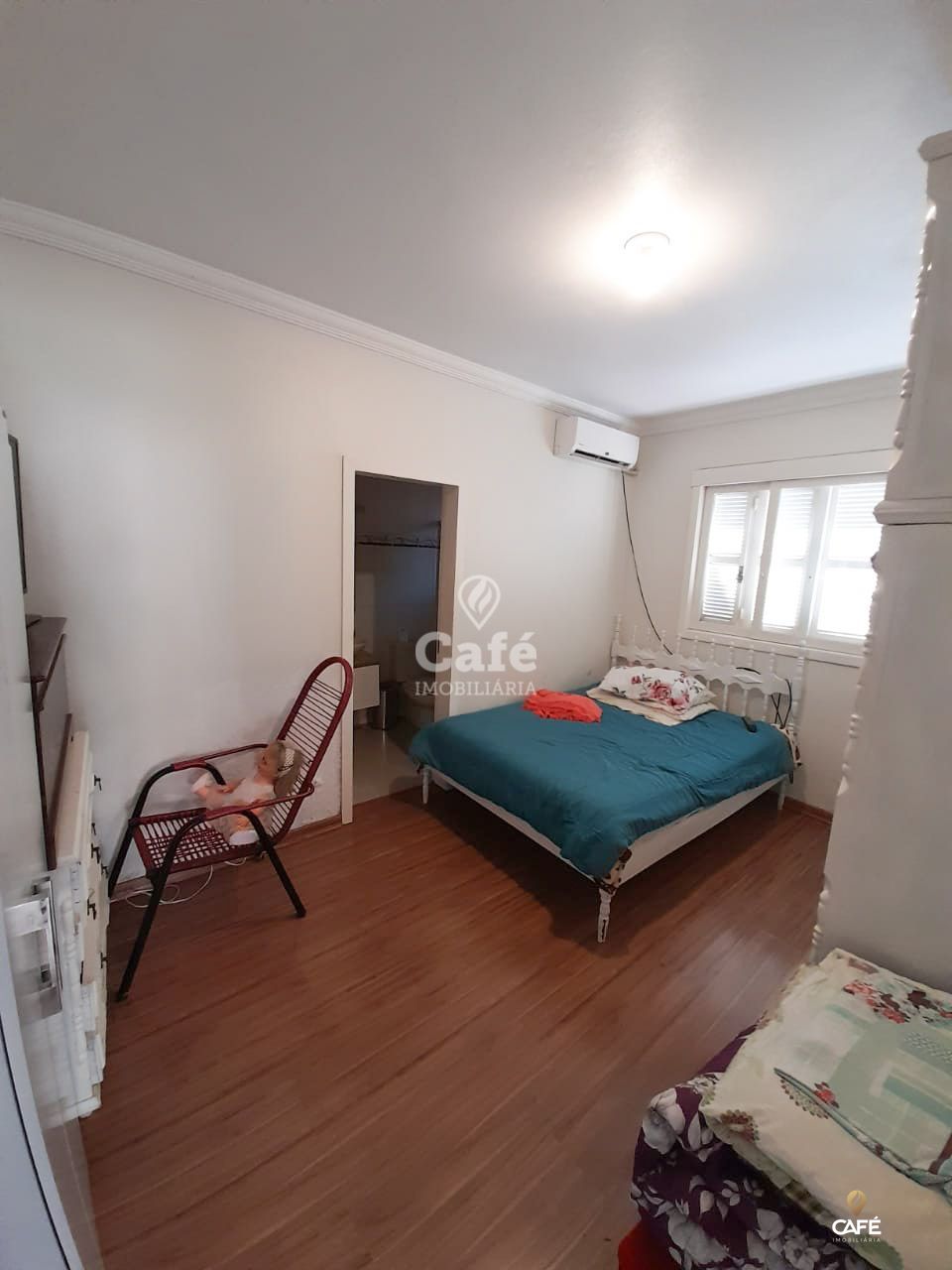 Casa à venda com 6 quartos, 261m² - Foto 21