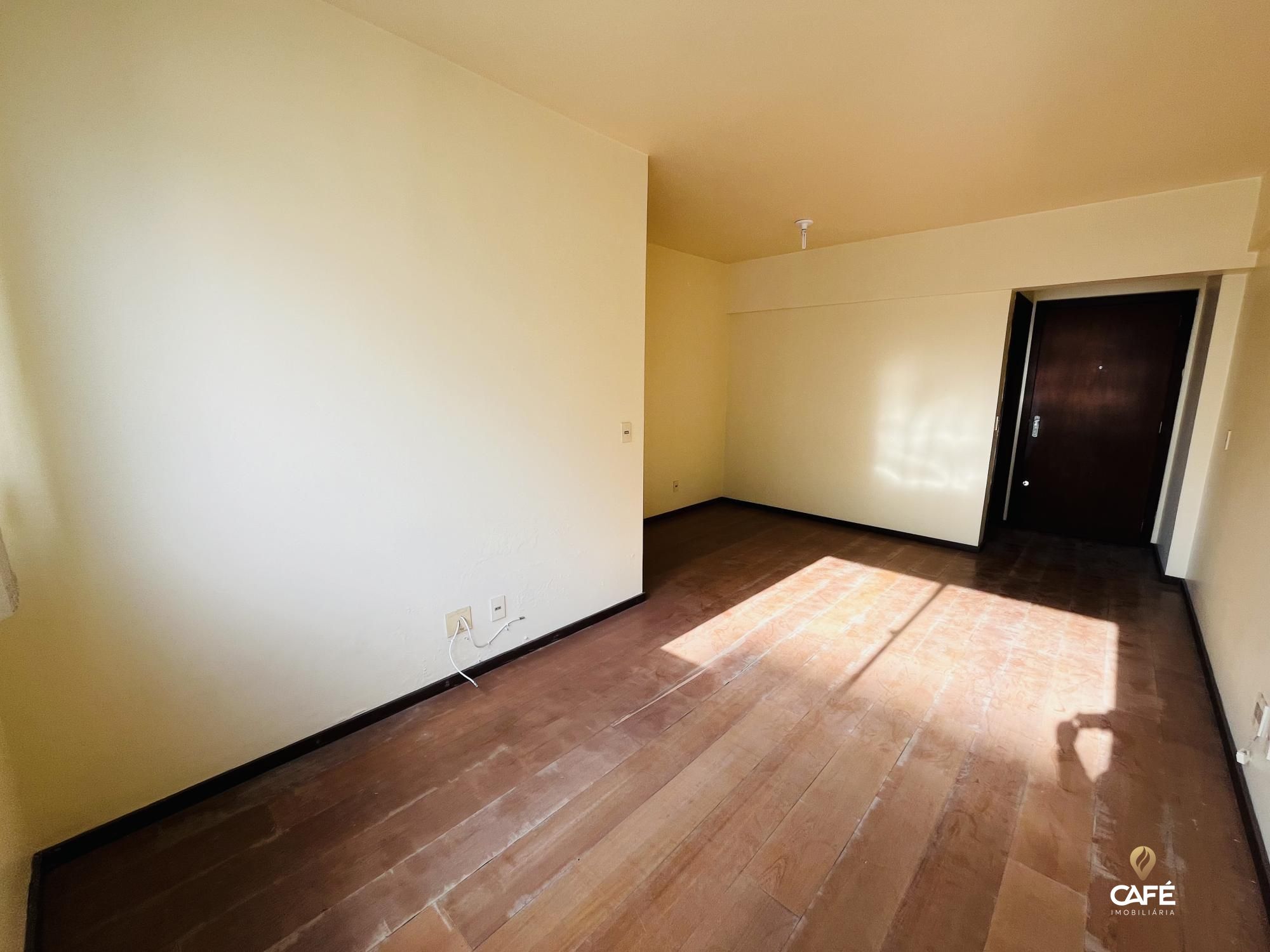 Apartamento à venda com 2 quartos, 65m² - Foto 2