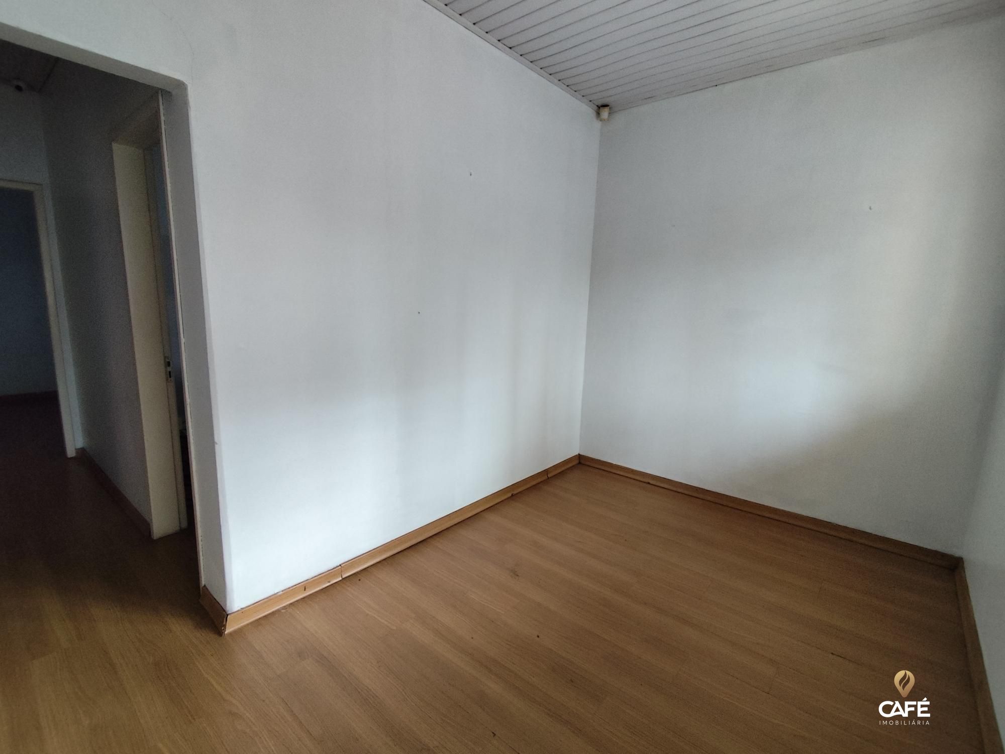 Casa à venda com 5 quartos, 150m² - Foto 5