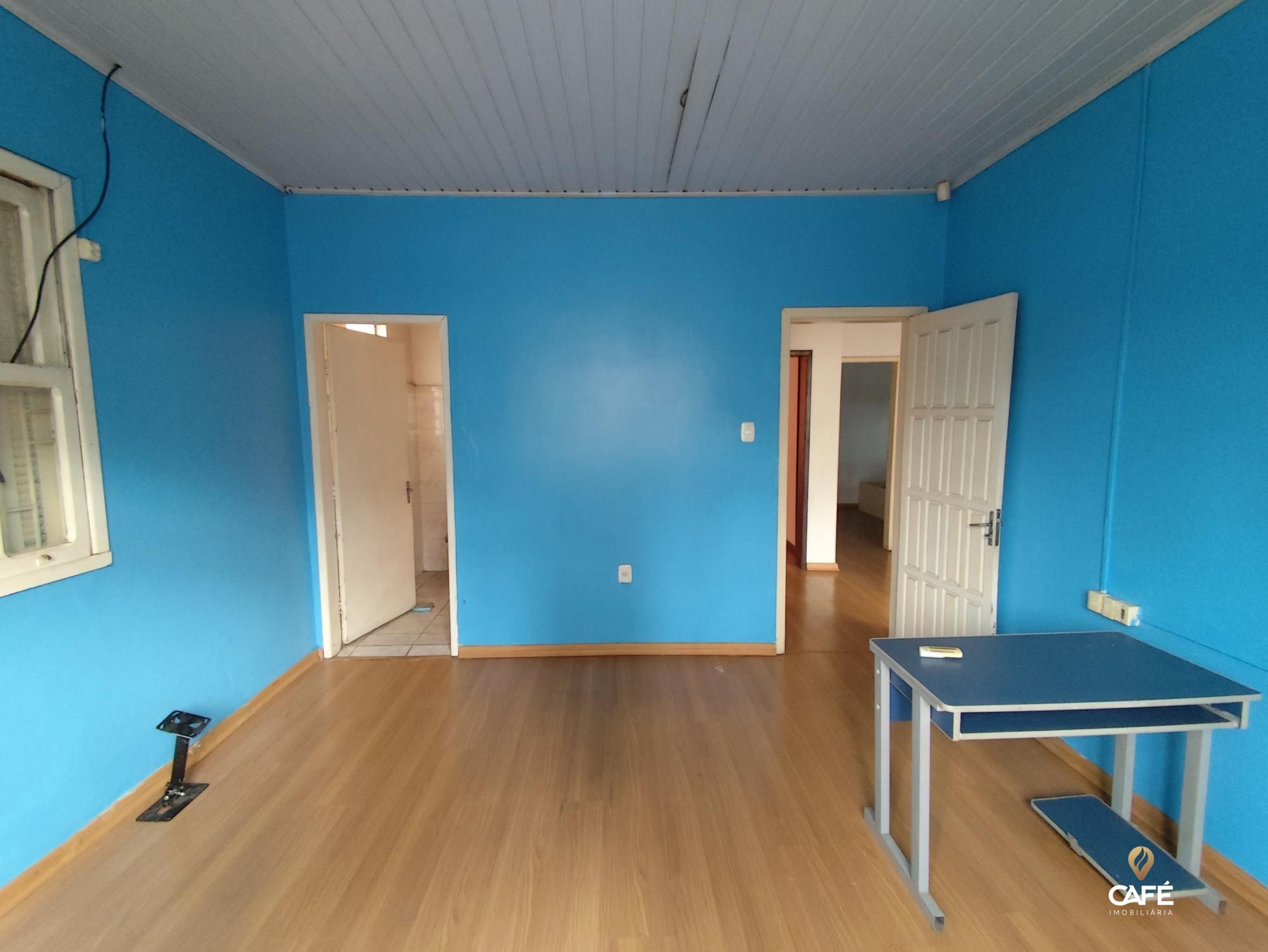 Casa à venda com 5 quartos, 150m² - Foto 3