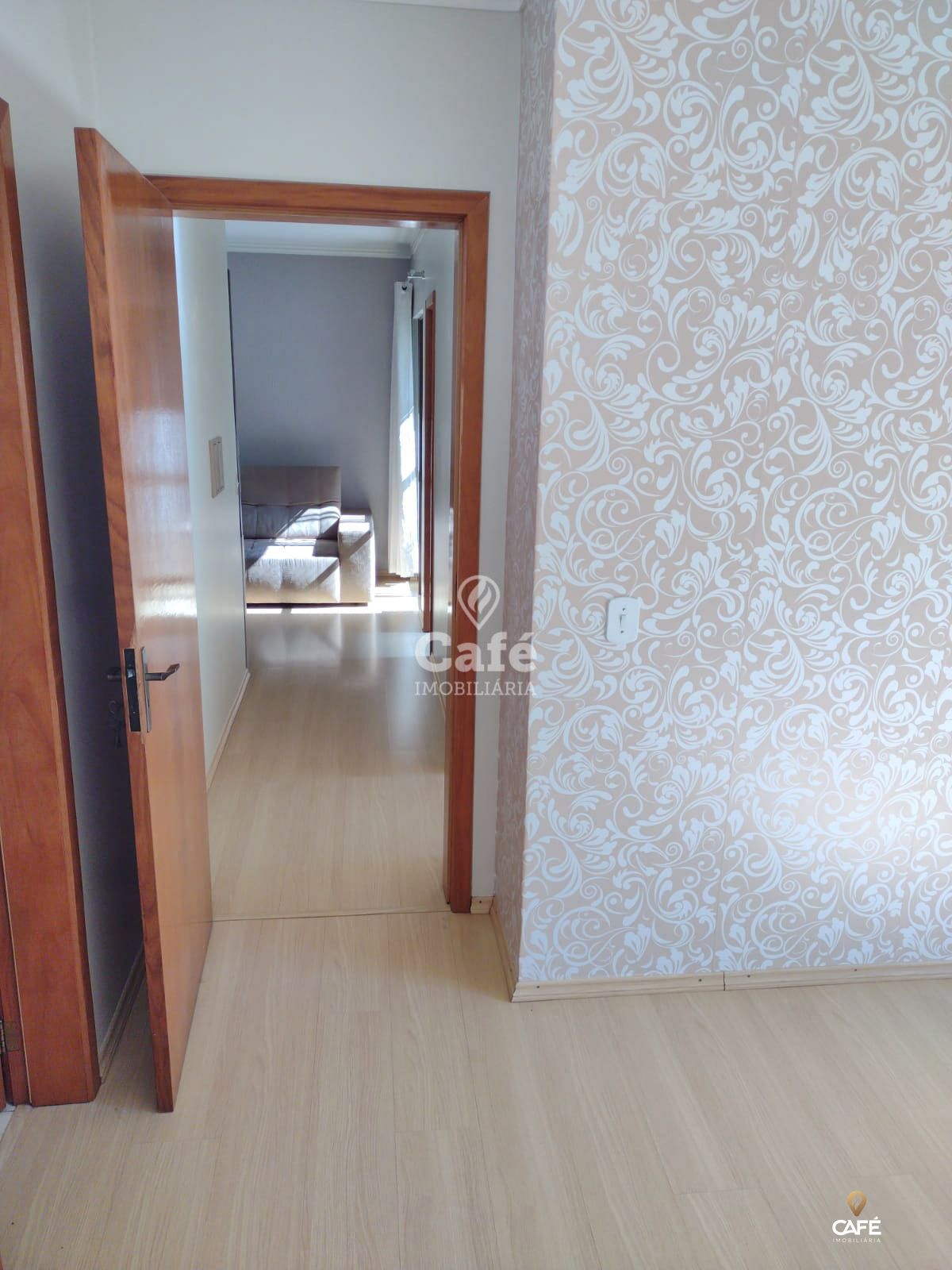 Apartamento à venda com 2 quartos, 62m² - Foto 2