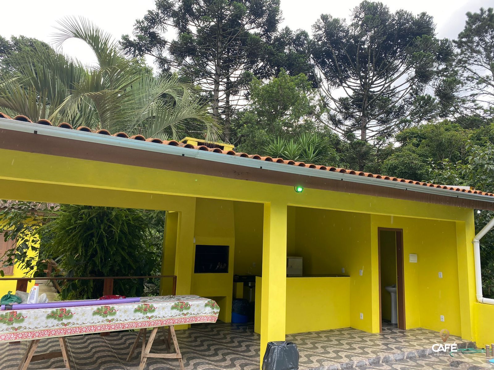 Chácara à venda com 3 quartos, 112m² - Foto 2