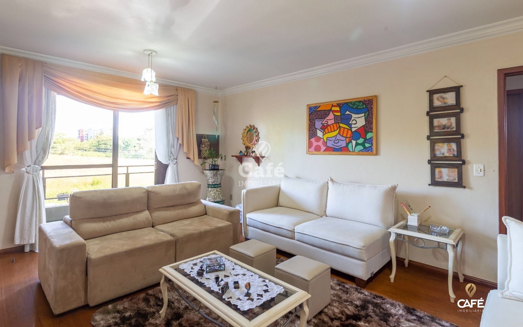 Apartamento, 3 quartos, 130 m² - Foto 2