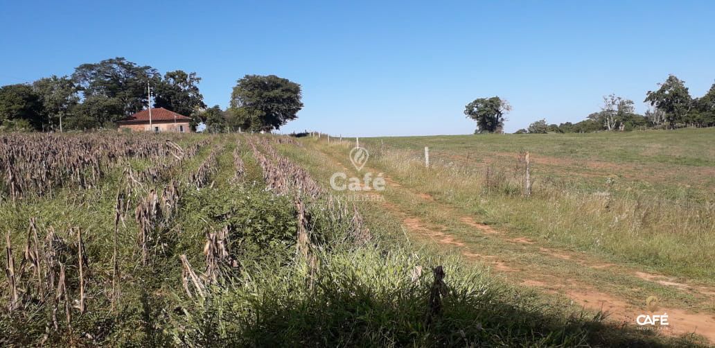 Chácara à venda com 2 quartos, 70m² - Foto 3