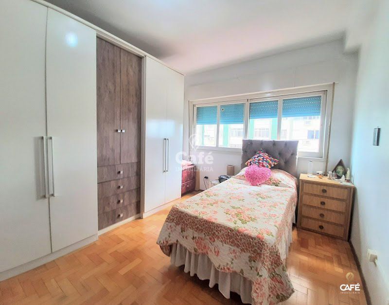 Apartamento à venda com 2 quartos, 74m² - Foto 3