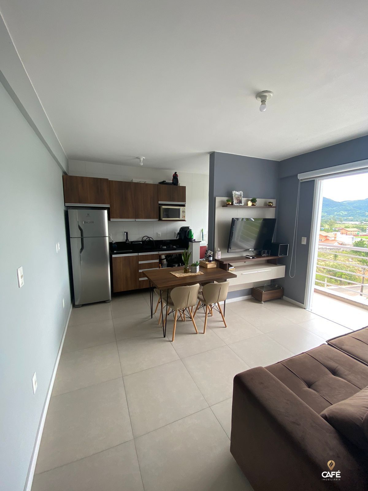 Apartamento à venda com 2 quartos, 63m² - Foto 3