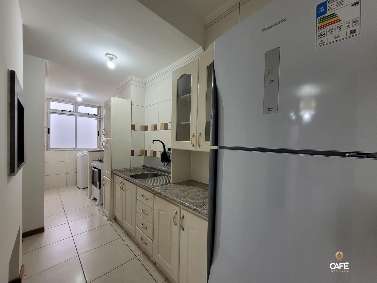 Apartamento à venda com 2 quartos, 64m² - Foto 4