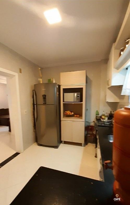 Apartamento à venda com 3 quartos, 130m² - Foto 7